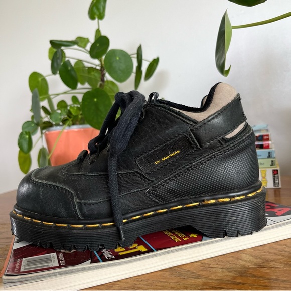 Dr. Martens Air Wair Industrial Steel Toe Slip Resistant Boots Black 8878 - Picture 5 of 12